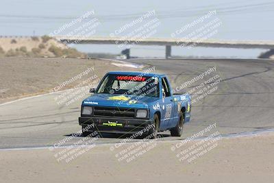 media/Sep-28-2024-24 Hours of Lemons (Sat) [[a8d5ec1683]]/1140am (Outside Grapevine)/